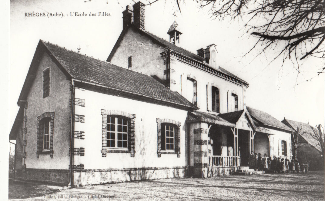 Rhèges - École des filles