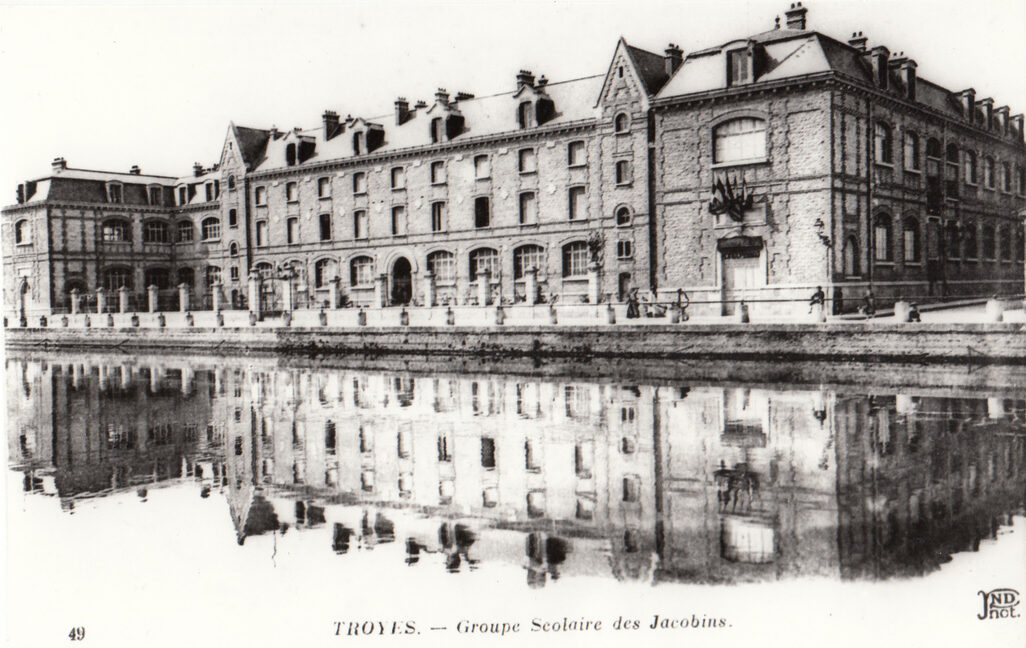 Troyes - Groupe scolaire des Jacobins