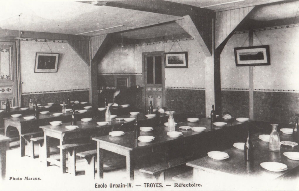 École Urbain IV - Réfectoire
