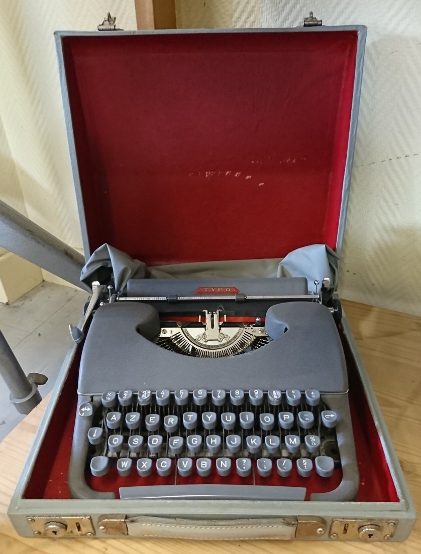 Machine à écrire