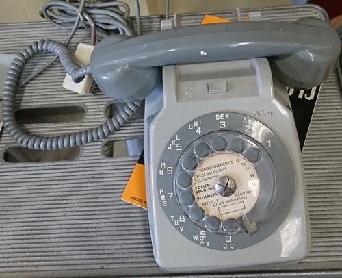 Ancien téléphone
